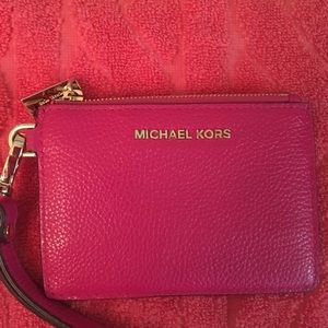 Michael Kors money pieces
